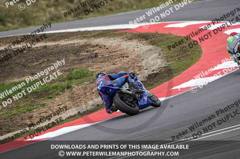 cadwell no limits trackday;cadwell park;cadwell park photographs;cadwell trackday photographs;enduro digital images;event digital images;eventdigitalimages;navarra;no limits trackdays;peter wileman photography;racing digital images;trackday digital images;trackday photos